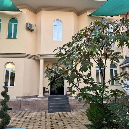 Rahat Inn Hotel Tasjkent Eksteriør bilde