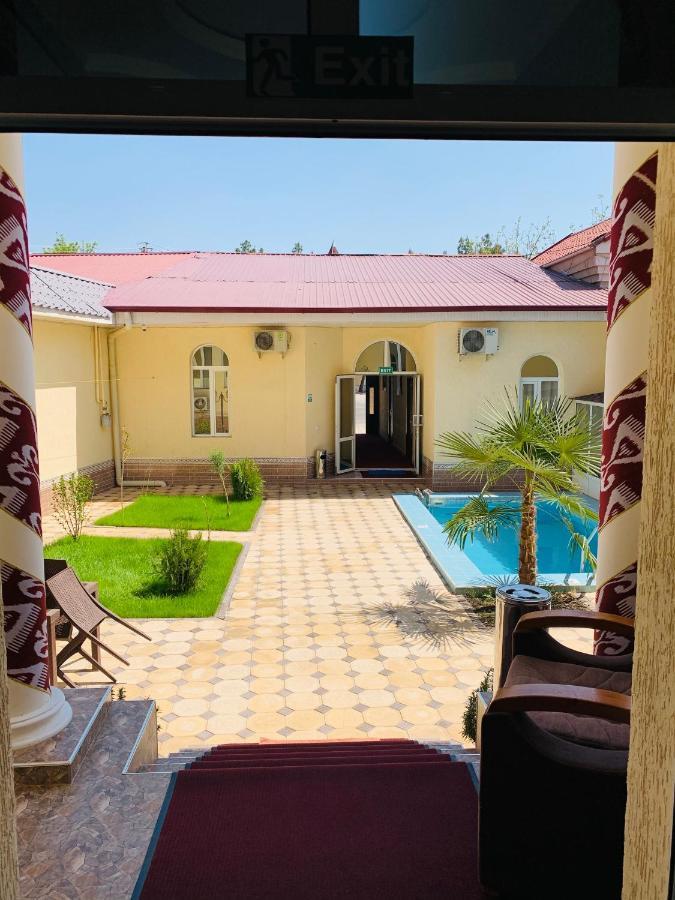 Rahat Inn Hotel Tasjkent Eksteriør bilde